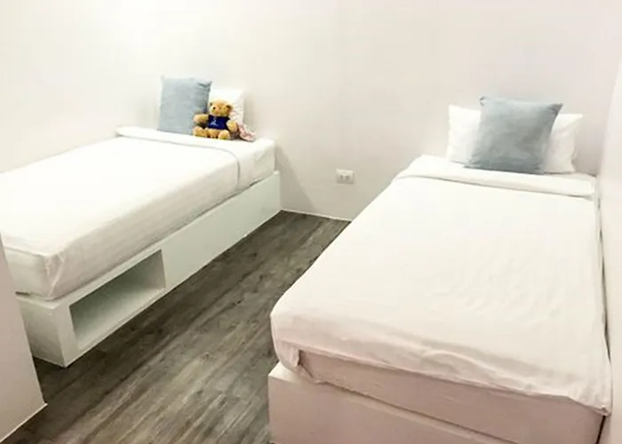 Hotel S Box Sukhumvit 3*