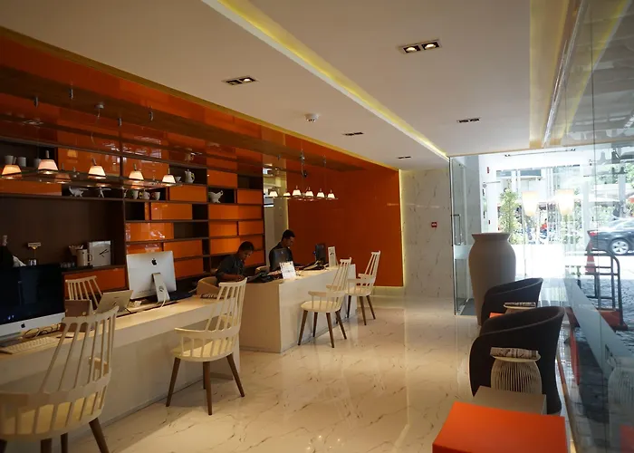Hotel S Box Sukhumvit 3*