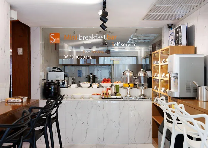 S Box Sukhumvit 3*
