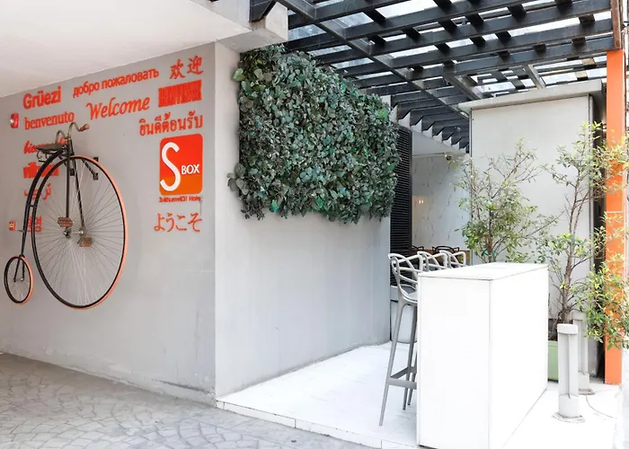 S Box Sukhumvit Hotel 3*