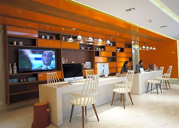 S Box Sukhumvit Hotel 3*