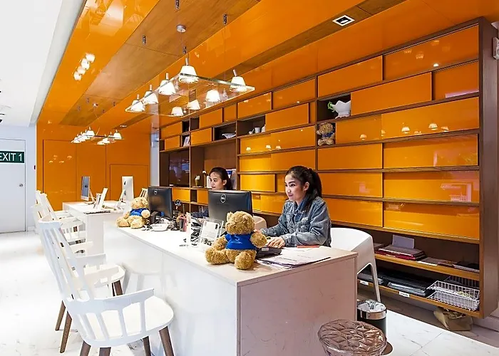 S Box Sukhumvit Hotel 3*