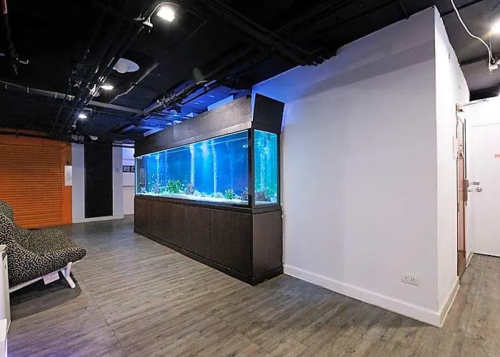 S Box Sukhumvit Hotel 3*
